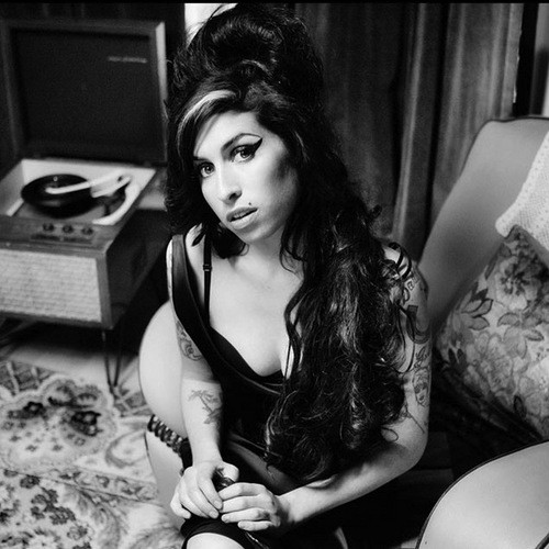 Pilli Bebek Yeni Şarkı | Amy Winehouse