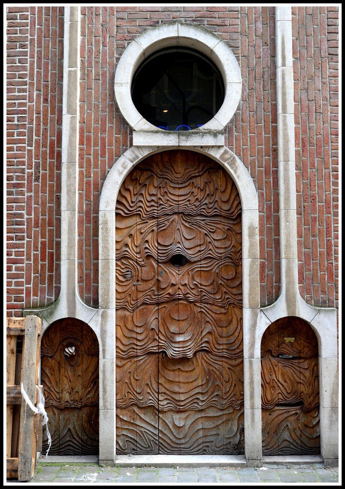 Harika Kapı Fotoğrafları | Belçikadan İlginç Bir Kapı Daha