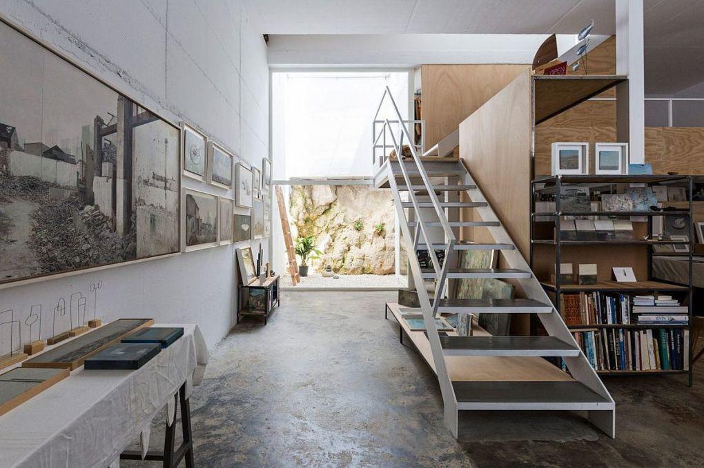 Gaucin | Painters studio at the house on the lower level with ample storage space 1